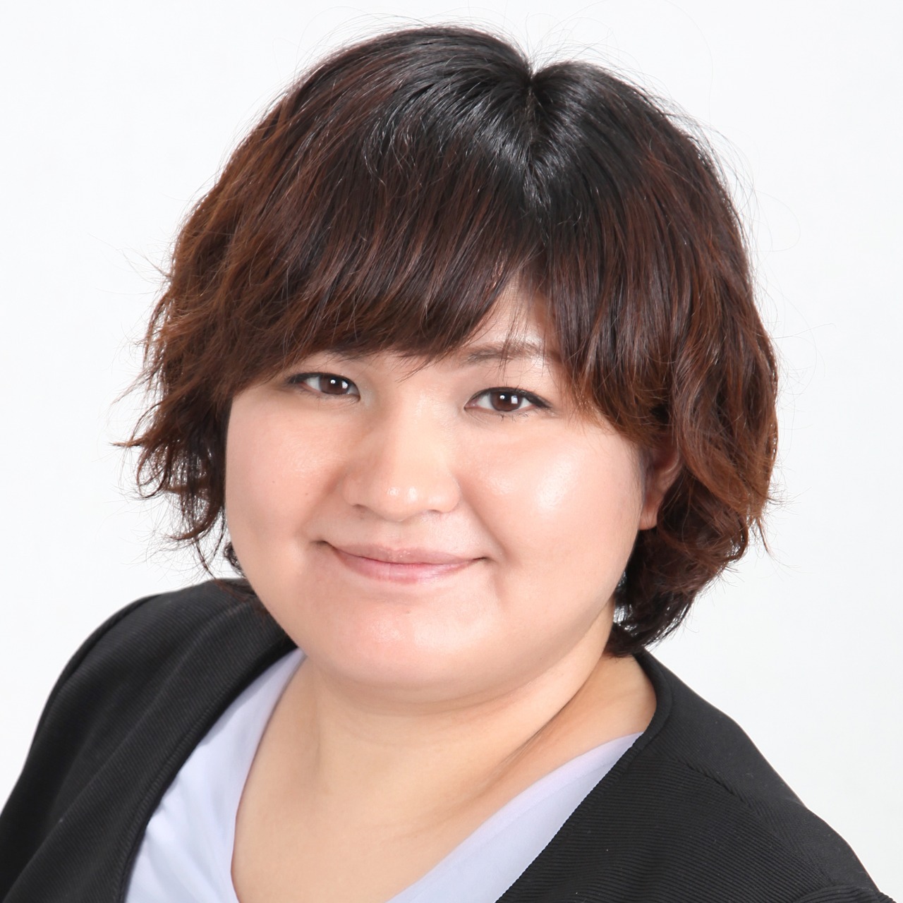 マルマーレ桃妃先生が取材を受けました!
